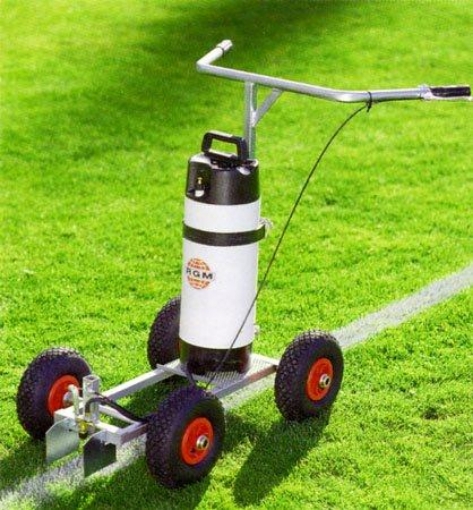 Bild von Markierwagen mit Pumpe